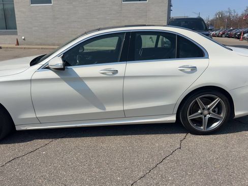 Used 2015 Mercedes-Benz C 400 4MATIC image 6