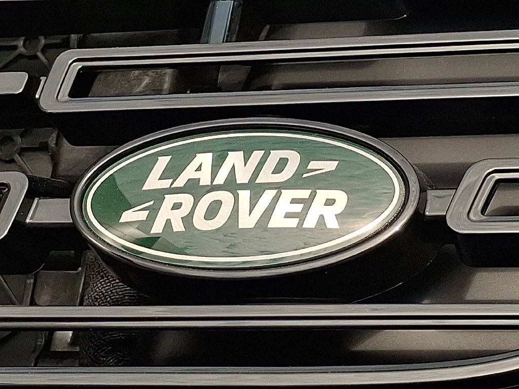 New 2026 Land Rover Range Rover Velar Dynamic SE AWD/4WD image 18
