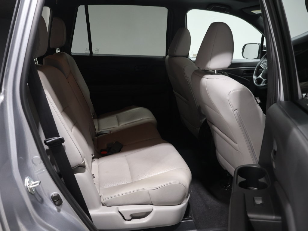 Used 2023 Honda Passport EX-L image 22