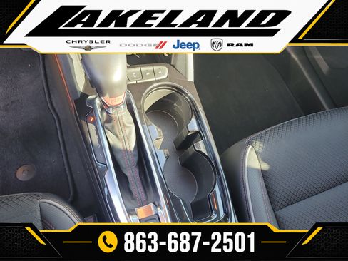 Used 2022 Chevrolet TrailBlazer RS w/ Technology Package FWD image 24