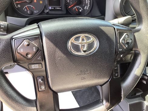 Used 2021 Toyota Tacoma SR RWD image 21