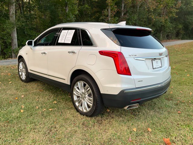 Used 2017 Cadillac XT5 Premium Luxury w/ Driver Assist Package AWD/4WD image 25