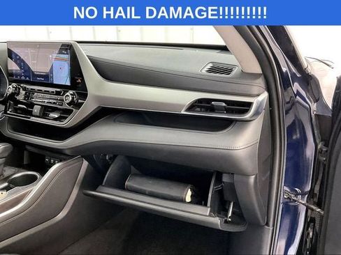 Used 2020 Toyota Highlander Platinum AWD/4WD image 18