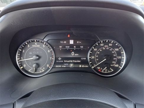 Used 2024 Nissan Armada Platinum image 19