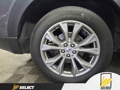 Used 2023 Ford Explorer XLT w/ Equipment Group 202A AWD/4WD image 24