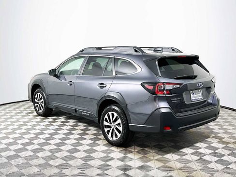 Certified 2025 Subaru Outback Premium image 5