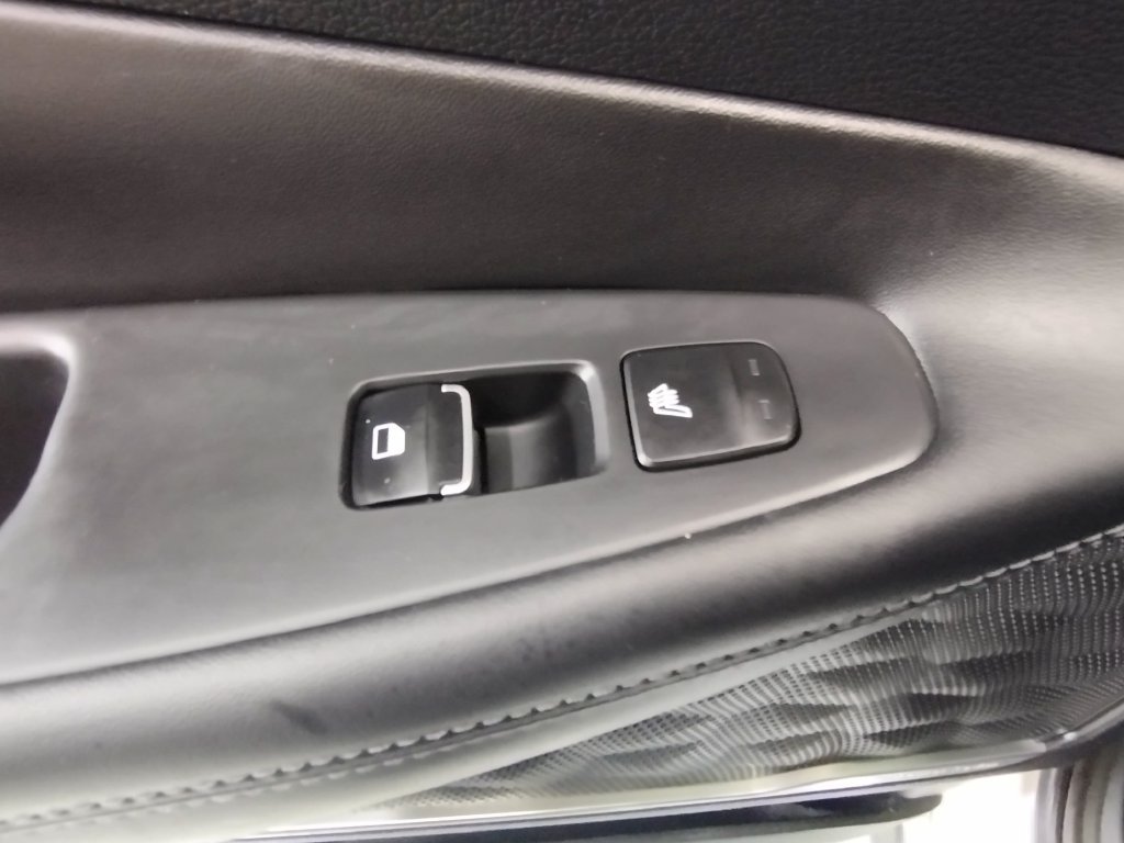 Certified 2023 Hyundai Santa Fe Limited AWD/4WD image 31