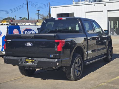 New 2025 Ford F150 Lightning Flash AWD/4WD image 3