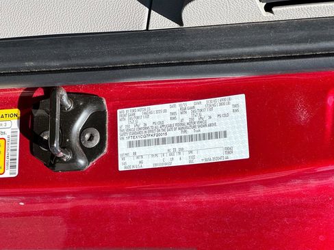 Used 2015 Ford F150 XLT w/ Equipment Group 301A Mid image 19