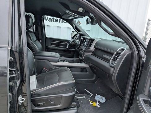 Used 2020 RAM 2500 Laramie w/ Night Edition image 17