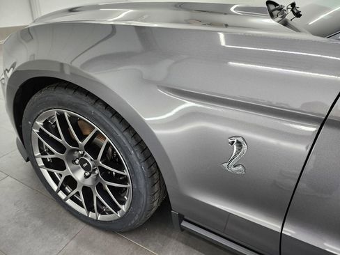 Used 2011 Ford Mustang Shelby GT500 w/ SVT Performance Pkg RWD image 38