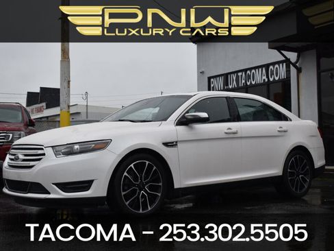 Used 2017 Ford Taurus Limited image 1