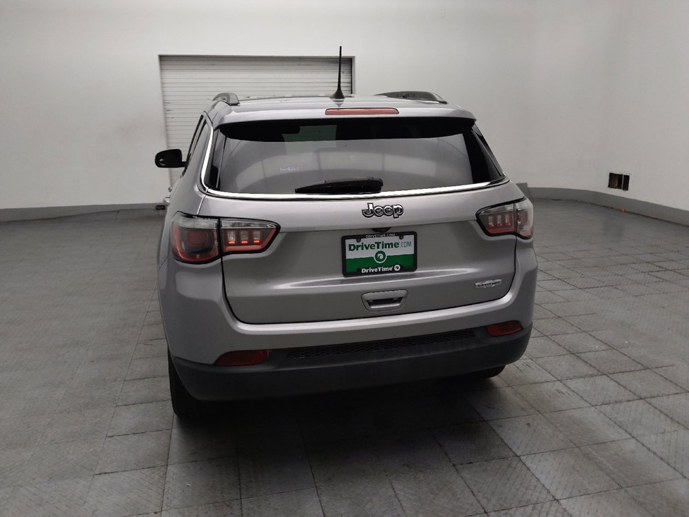 Used 2020 Jeep Compass Latitude w/ Popular Equipment Group FWD image 6