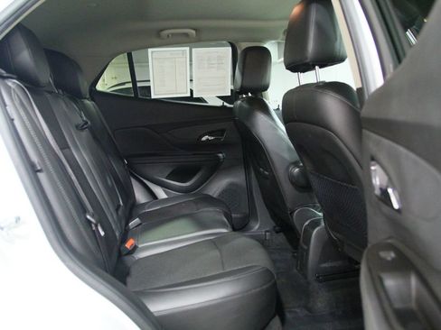 Used 2019 Buick Encore Preferred AWD/4WD image 23
