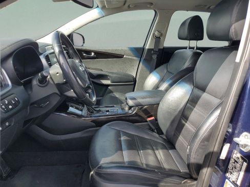 Used 2019 Kia Sorento EX w/ EX Touring Package FWD image 17