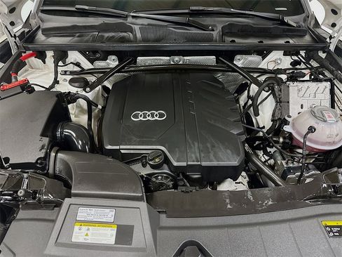 Used 2022 Audi Q5 2.0T Premium Plus image 35