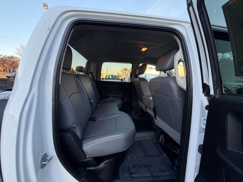 Used 2016 RAM 2500 Tradesman image 19