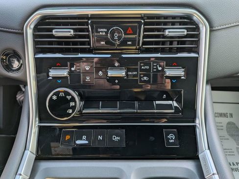 New 2026 Nissan Armada SL w/ Captain's Chari Seat Package image 23