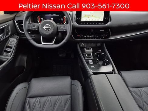 Certified 2023 Nissan Rogue Platinum w/ Platinum Premium Package FWD image 26