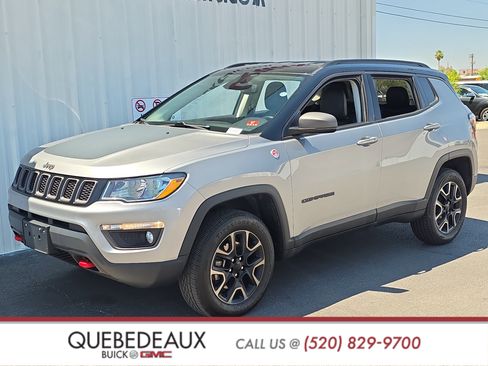 Used 2019 Jeep Compass Trailhawk AWD/4WD image 3