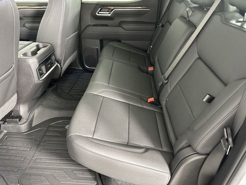 New 2025 GMC Sierra 1500 Elevation w/ Elevation Premium Package image 18