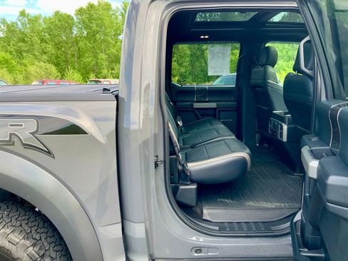 Used 2018 Ford F150 Raptor w/ Equipment Group 802A Luxury AWD/4WD image 27