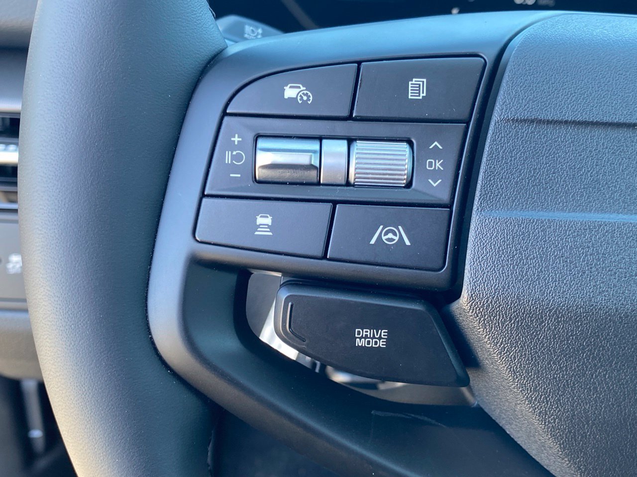 New 2026 Kia Sportage SX FWD image 14