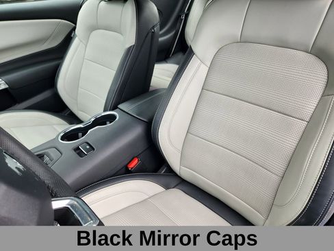 Used 2025 Ford Mustang GT Premium RWD image 11