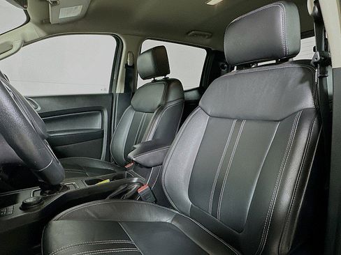 Used 2022 Ford Ranger Lariat w/ Equipment Group 501A High image 11