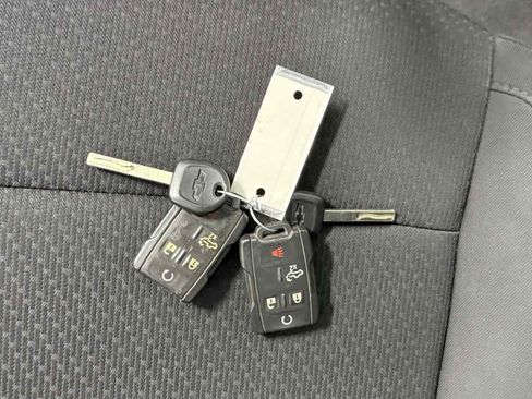 Used 2022 Chevrolet Silverado 1500 Custom Trail Boss image 25