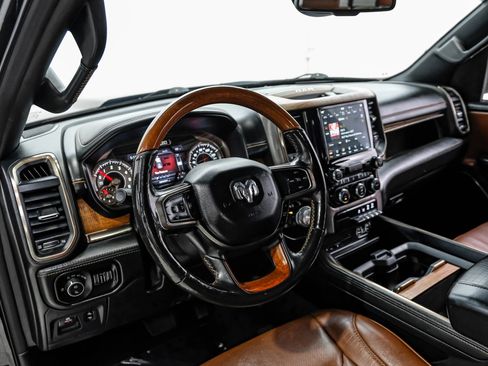 Used 2019 RAM 1500 Limited AWD/4WD image 19