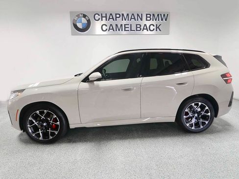 Used 2026 BMW X3 xDrive30 w/ M Sport Package AWD/4WD image 3