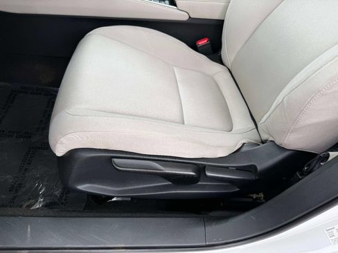 Used 2018 Honda Accord LX image 12