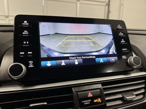 Used 2022 Honda Accord EX-L image 40