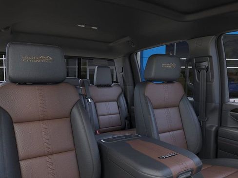 New 2026 Chevrolet Silverado 3500 High Country w/ Z71 Off-Road Package image 24