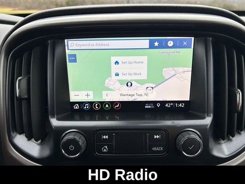 Certified 2022 GMC Canyon Denali image 30