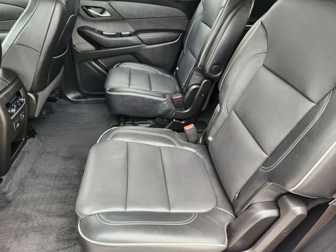 Certified 2021 Chevrolet Traverse High Country w/ LPO, Floor Liner Package AWD/4WD image 34