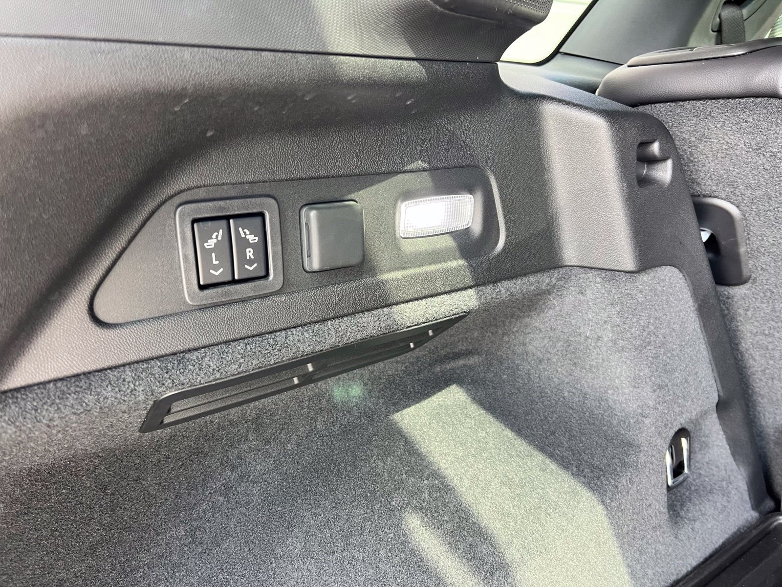 Used 2024 Acura ZDX Type S AWD/4WD image 20