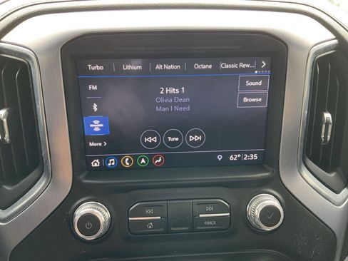Used 2019 GMC Sierra 1500 SLT w/ SLT Convenience Package AWD/4WD image 38