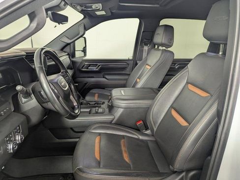 Used 2024 GMC Sierra 2500 AT4 w/ AT4 Premium Plus Package image 10