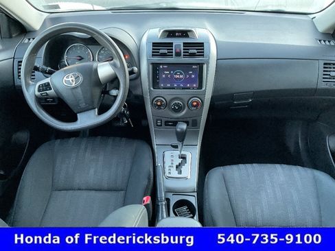 Used 2013 Toyota Corolla S w/ Premium Pkg FWD image 39