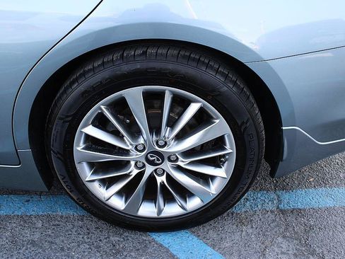 Used 2018 INFINITI Q50 Luxe w/ Essential Package (3.0T Luxe) RWD image 10