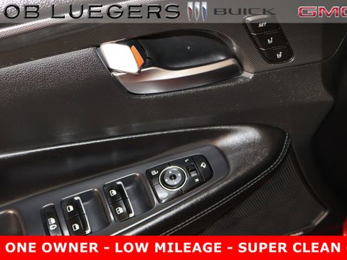 Used 2023 Hyundai Santa Fe Limited image 8