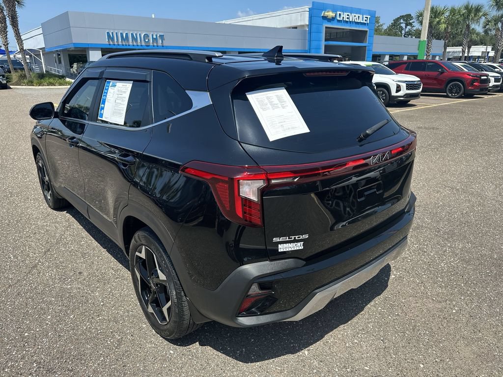 Used 2024 Kia Seltos EX AWD/4WD image 14