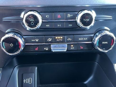 New 2026 Ford F150 XLT w/ Equipment Group 302A MID image 26