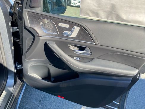 New 2026 Mercedes-Benz GLE 53 AMG 4MATIC Coupe image 31