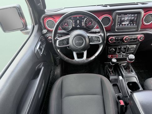 Used 2021 Jeep Gladiator Rubicon w/ Cold Weather Group image 47