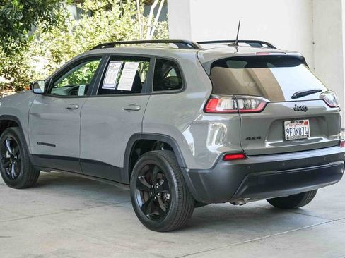 Used 2023 Jeep Cherokee Altitude Lux w/ Lux Elite Package AWD/4WD image 4