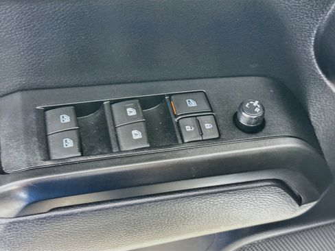 Used 2021 Toyota Tacoma TRD Off-Road w/ Technology Package RWD image 20
