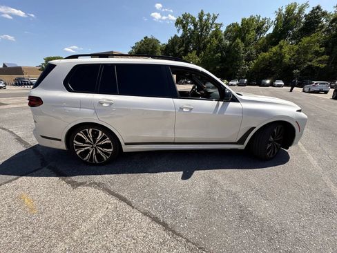 Used 2023 BMW X7 M60i w/ Executive Package AWD/4WD image 7